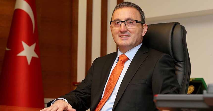 Sefer iptalleri cazibeyi bozuyor