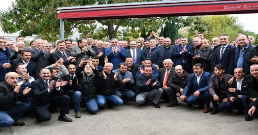 Ücretsizlerin yarısı Belediye'den