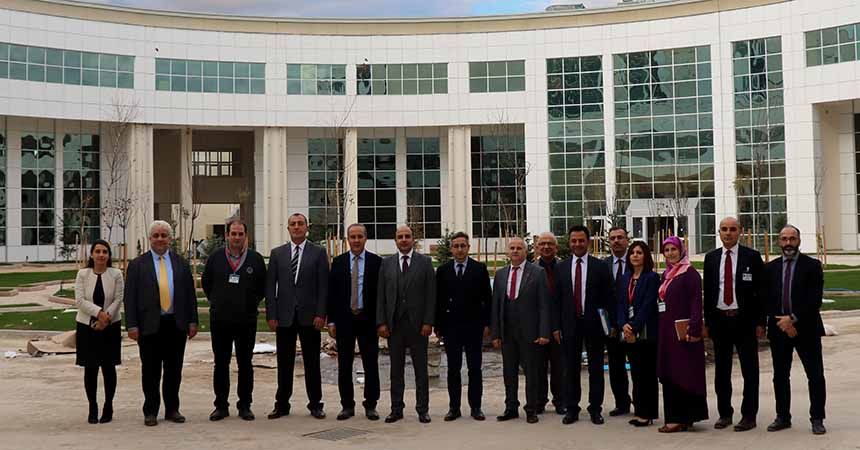 Açılış için gün sayıyor