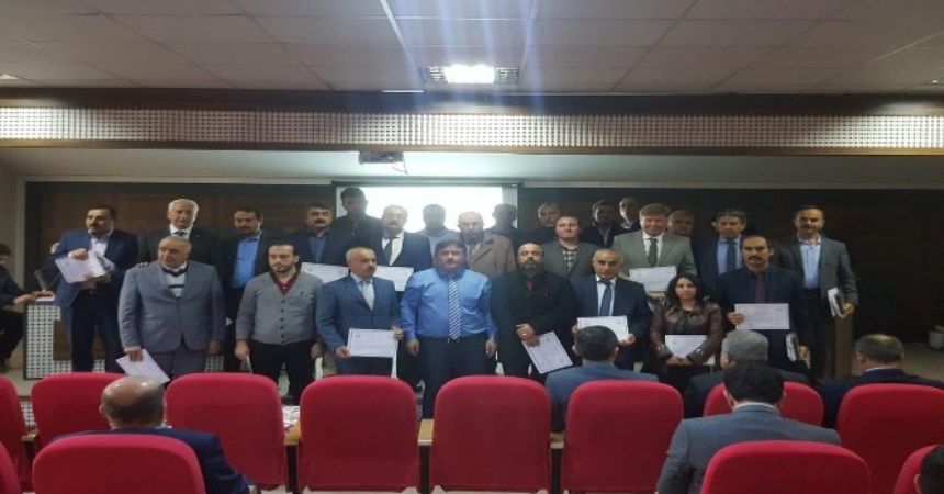 Eğitimciler ödüllendirildi