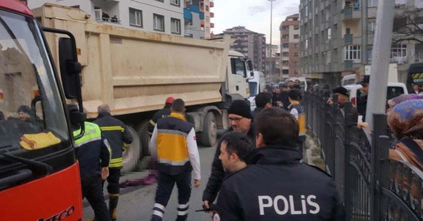 Hafriyat kamyonu dehşeti: Anne ve kızı öldü