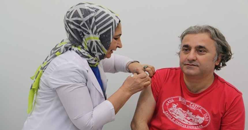 65 yaş üstü kişiler için aşı vakti
