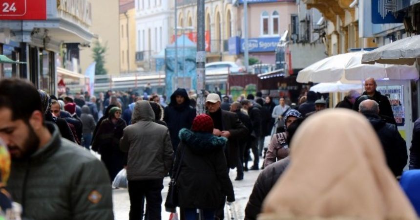 İş dünyası asgari ücreti kaldıramaz İş dünyası asgari ücreti kaldıramaz