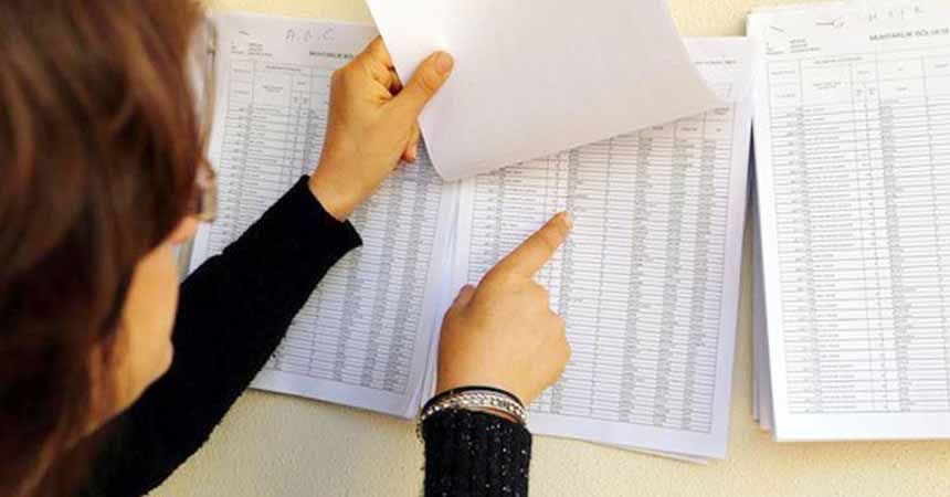 Seçmen listeleri askıya çıktı Seçmen listeleri askıya çıktı