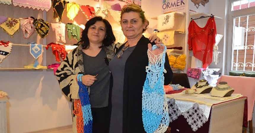 Poşet yerine el emeği fileler