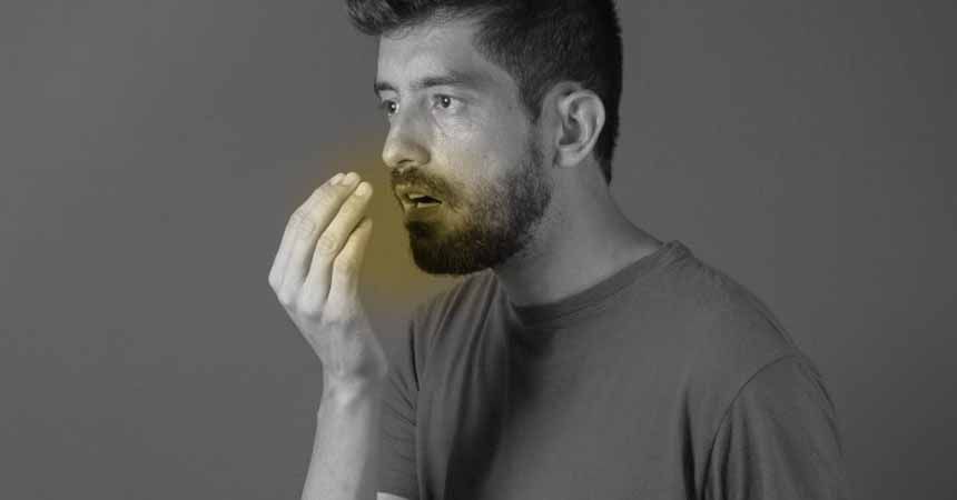 Ağız kokusu sosyal yaşamı etkiliyor Ağız kokusu sosyal yaşamı etkiliyor