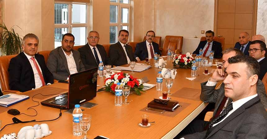 SASKİ'den Vali Kaymak'a sunum