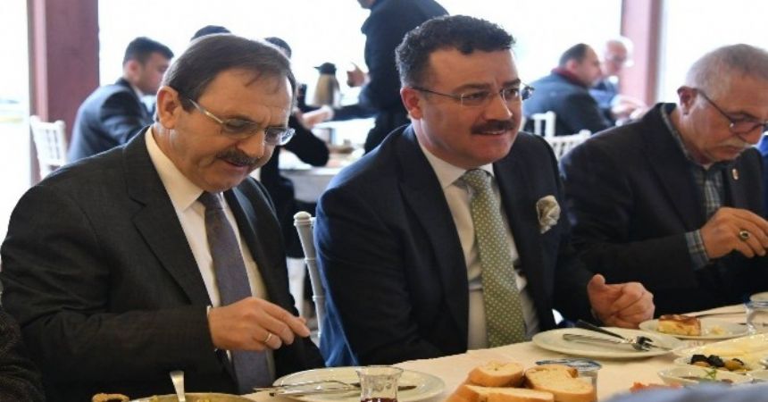 Değişim siyasi bir karar