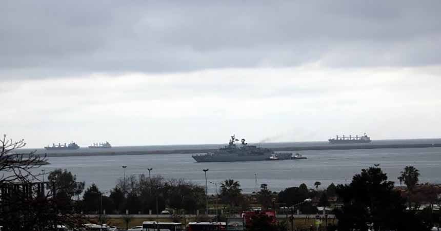 TCG Fatih Samsun'a demir attı