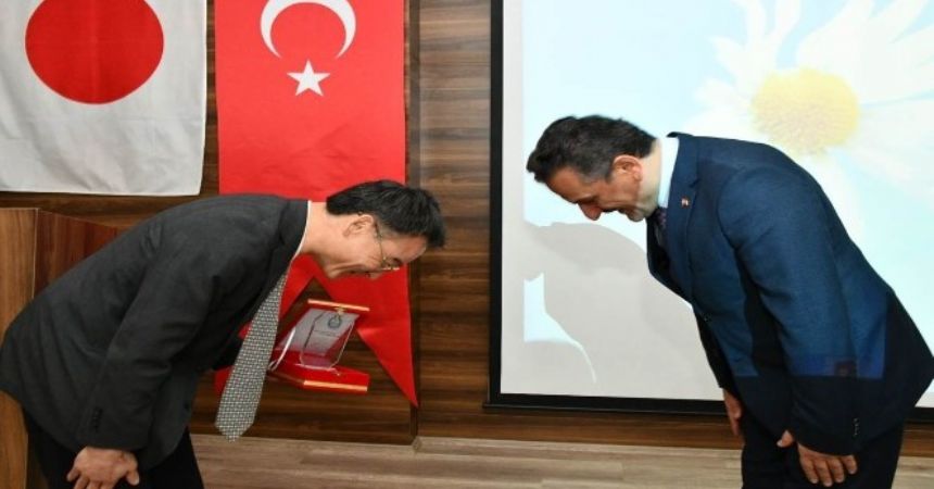 Gençler Japonları örnek alsın