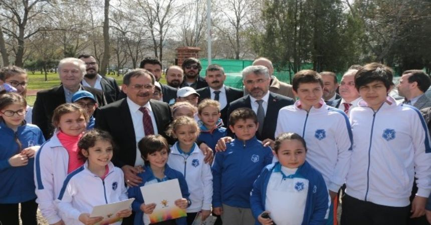 Genç tenisçilere ödül