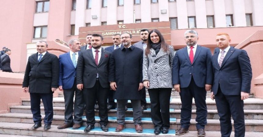 İslam nurunu söndüremezler İslam nurunu söndüremezler