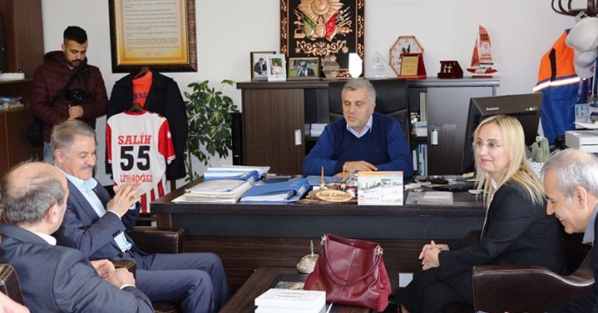 Deveci'den belediye çıkarması