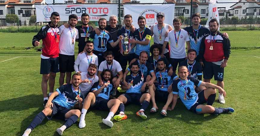 OMÜ namağlup şampiyon OMÜ namağlup şampiyon