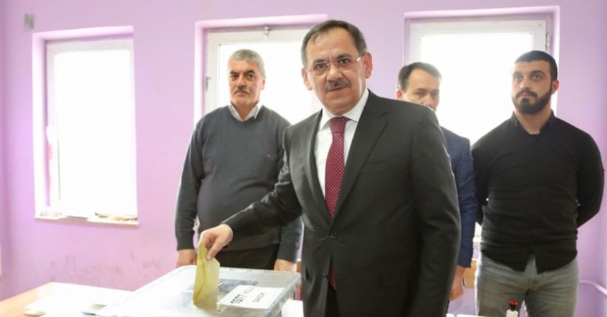 Yeni Başkan Mustafa Demir! Yeni Başkan Mustafa Demir!