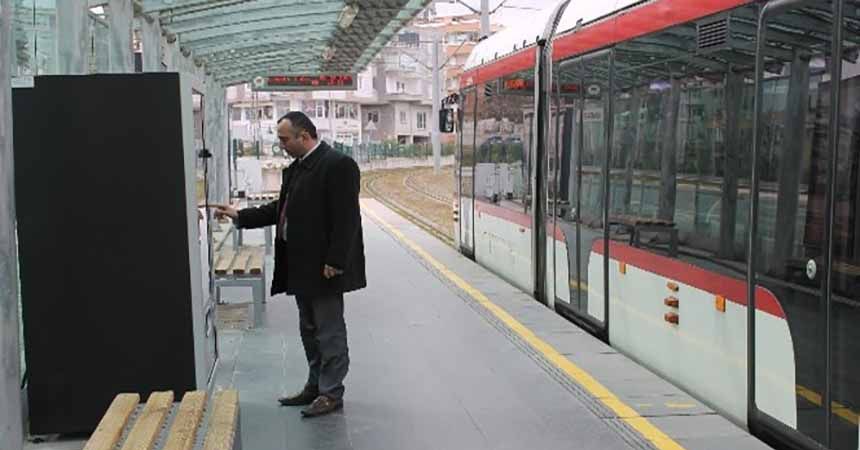 9 istasyona yiyecek ve içecek otomatı 9 istasyona yiyecek ve içecek otomatı