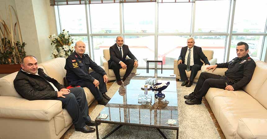 Başkan Sandıkçı'ya ziyaretçi akını