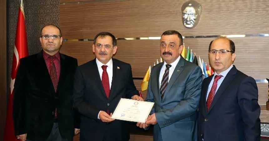 Mustafa Demir mazbatasını aldı