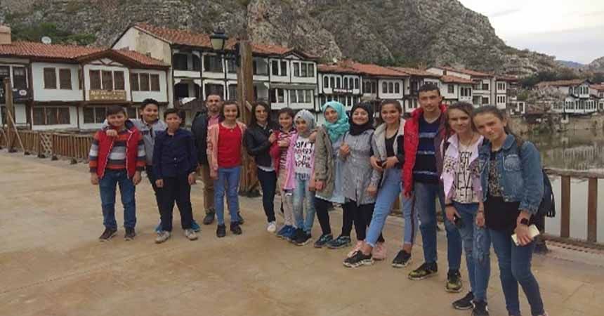 Öğrenciler şehzadeler şehri Amasya'da