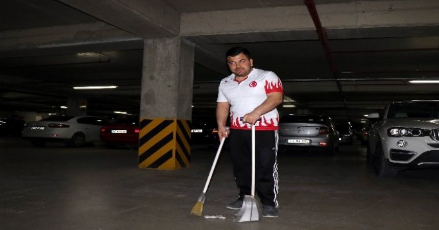 Otoparkta olimpiyat hazırlığı Otoparkta olimpiyat hazırlığı