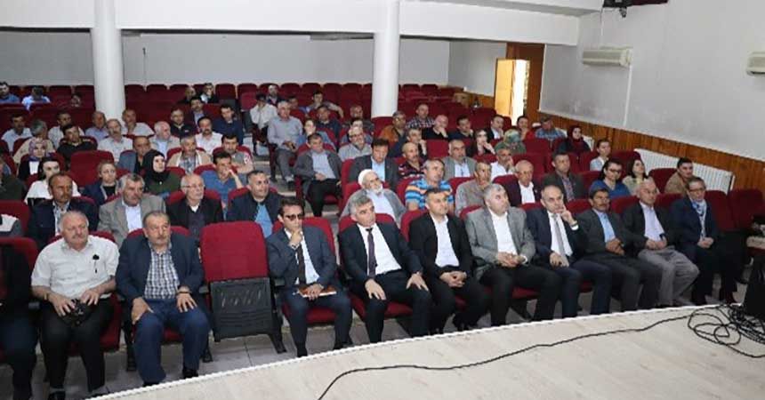 Fındıkta zararlılarla mücadele anlatıldı Fındıkta zararlılarla mücadele anlatıldı