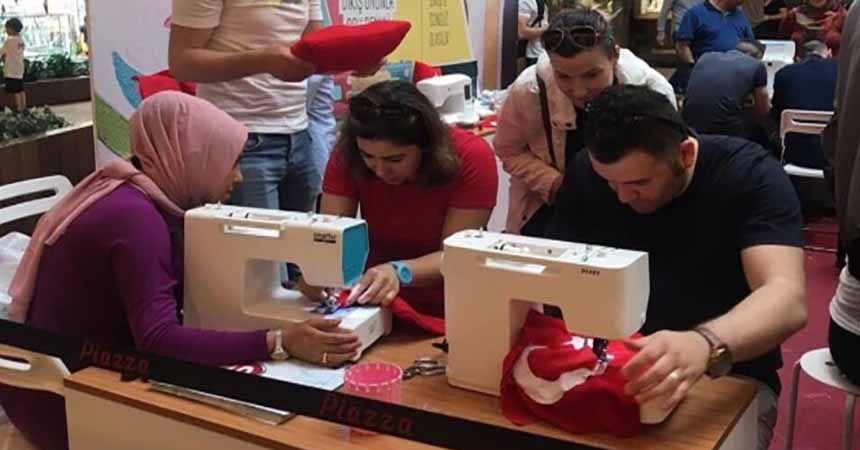 100. yıla coşku dolu kutlama