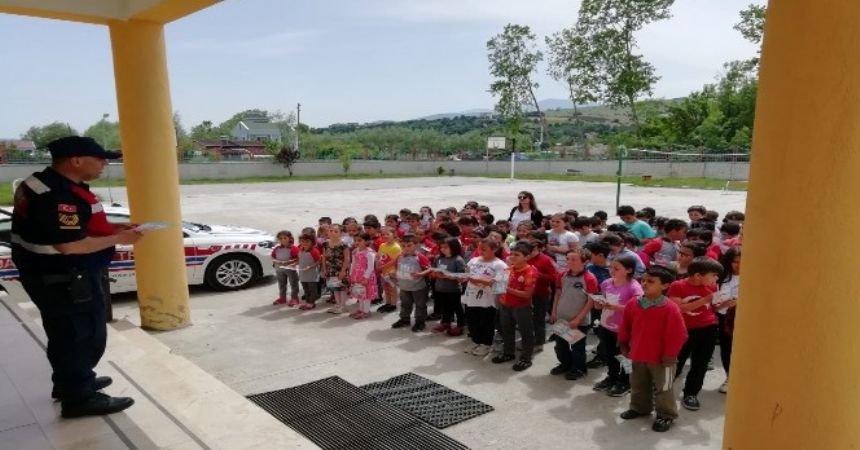 Öğrencilere seyehat karnesi