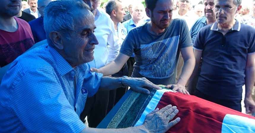 Babadan oğluna son bakış Babadan oğluna son bakış