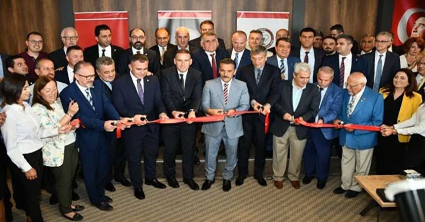 Eczacılar Odası'na yeni hizmet binası Eczacılar Odası'na yeni hizmet binası