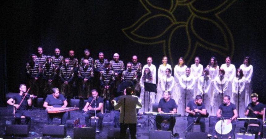 Medeniyetler korosundan 14 dilde konser