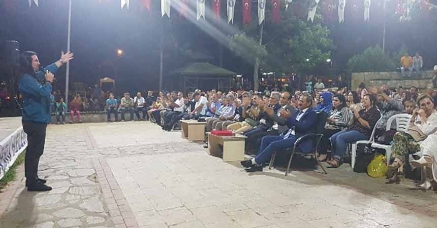Vezirköprü'de müzik ve şiir şöleni