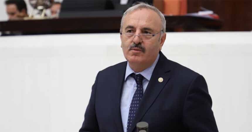 Suriyeli kaçak işletmeler esnafı bitirdi Suriyeli kaçak işletmeler esnafı bitirdi