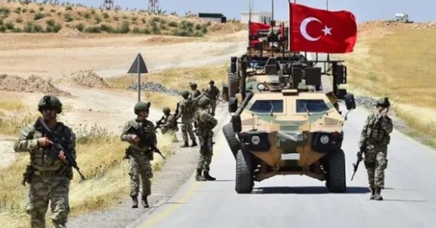 Türkiye-ABD anlaştı... Suriye'de harekat durdu... Türkiye-ABD anlaştı... Suriye'de harekat durdu...