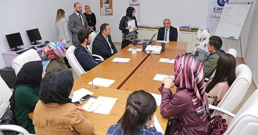 Canik Belediyesi'nden meslek danışmanlığı eğitimi Canik Belediyesi'nden meslek danışmanlığı eğitimi