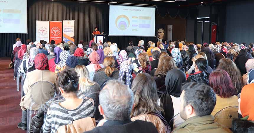 Kanserde farkındalık semineri Kanserde farkındalık semineri