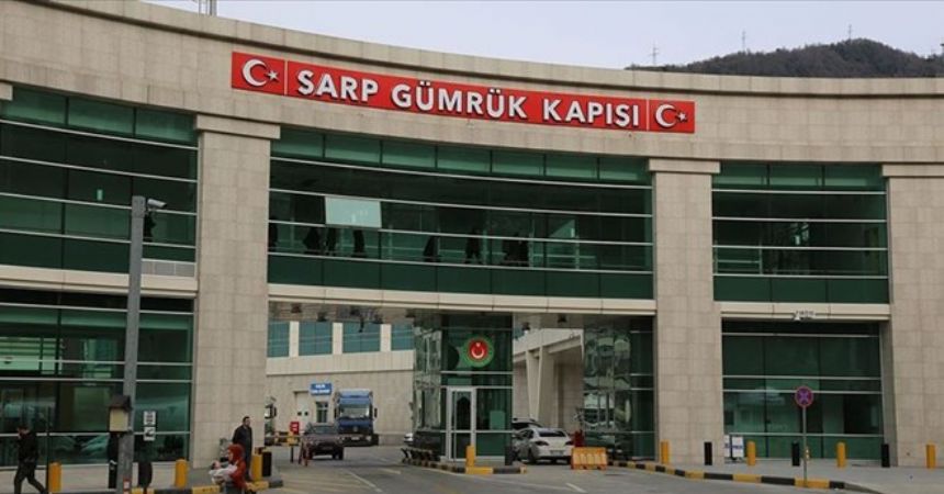 Sarp sınır kapısı kapandı Sarp sınır kapısı kapandı