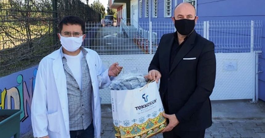 Tekkeköy'de her eve maske