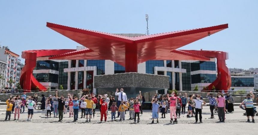 Canik çocuklarla renklendi Canik çocuklarla renklendi