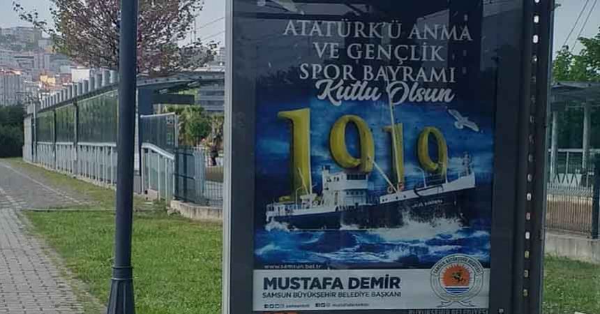 Atatürk'süz 19 Mayıs kutlamasına tepki Atatürk'süz 19 Mayıs kutlamasına tepki