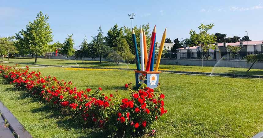 530 bin çiçek toprakla buluştu