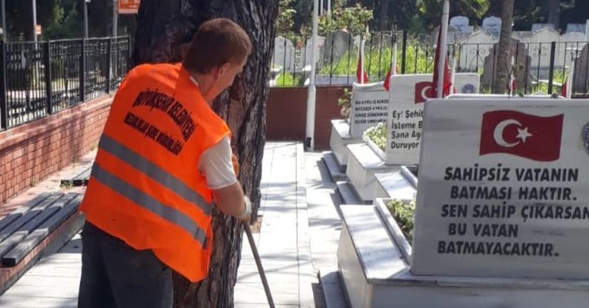 Mezarlıklara kapsamlı bakım