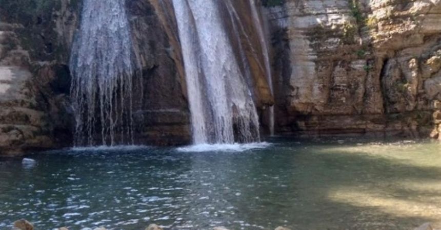 Şelalede 150 kilo çöp Şelalede 150 kilo çöp