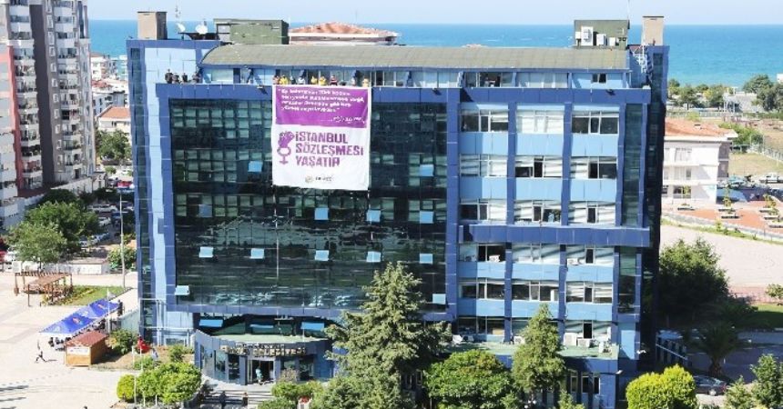 Kadına şiddet önlenmeli Kadına şiddet önlenmeli
