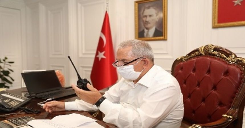Demirtaş'tan anonslu kutlama Demirtaş'tan anonslu kutlama