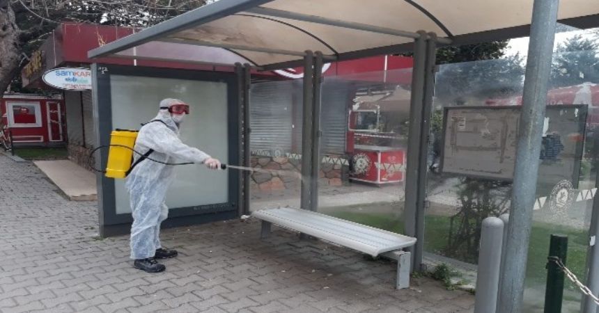 İlkadım'da dezenfekte sürüyor