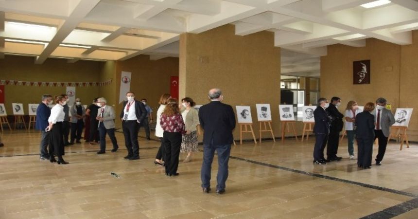 OMÜ'de Atatürk Portreleri