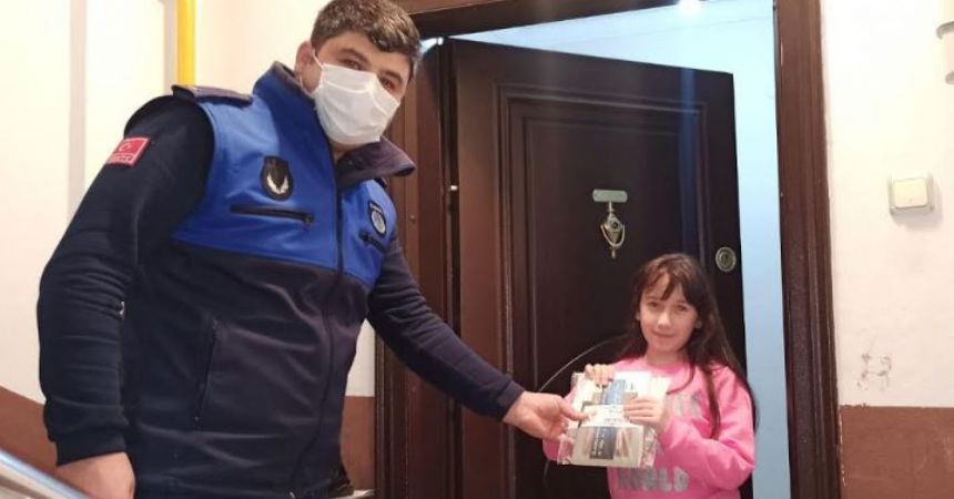 55 kitap evlere ulaştı