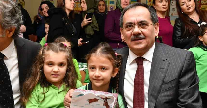 Başkan Demir öğrencilere başarı diledi Başkan Demir öğrencilere başarı diledi