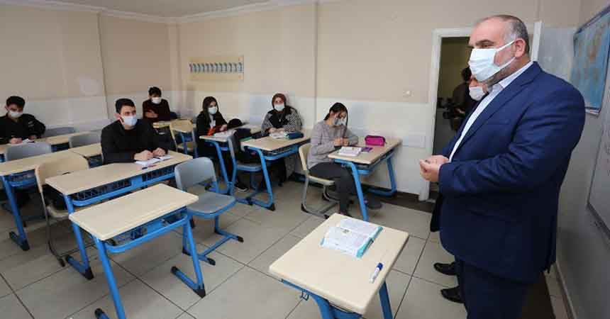 Sandıkçı: Başarı sizden destek bizden Sandıkçı: Başarı sizden destek bizden