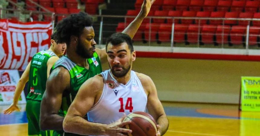 BUDO'yu son çeyrekte dize getirdiler BUDO'yu son çeyrekte dize getirdiler